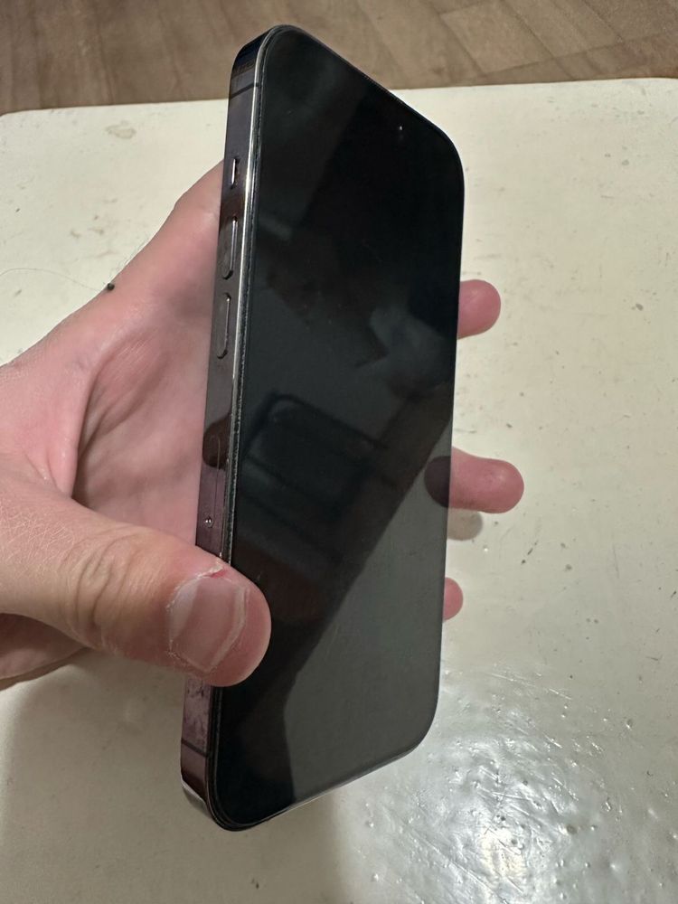 Продается IPhone 14 Pro
