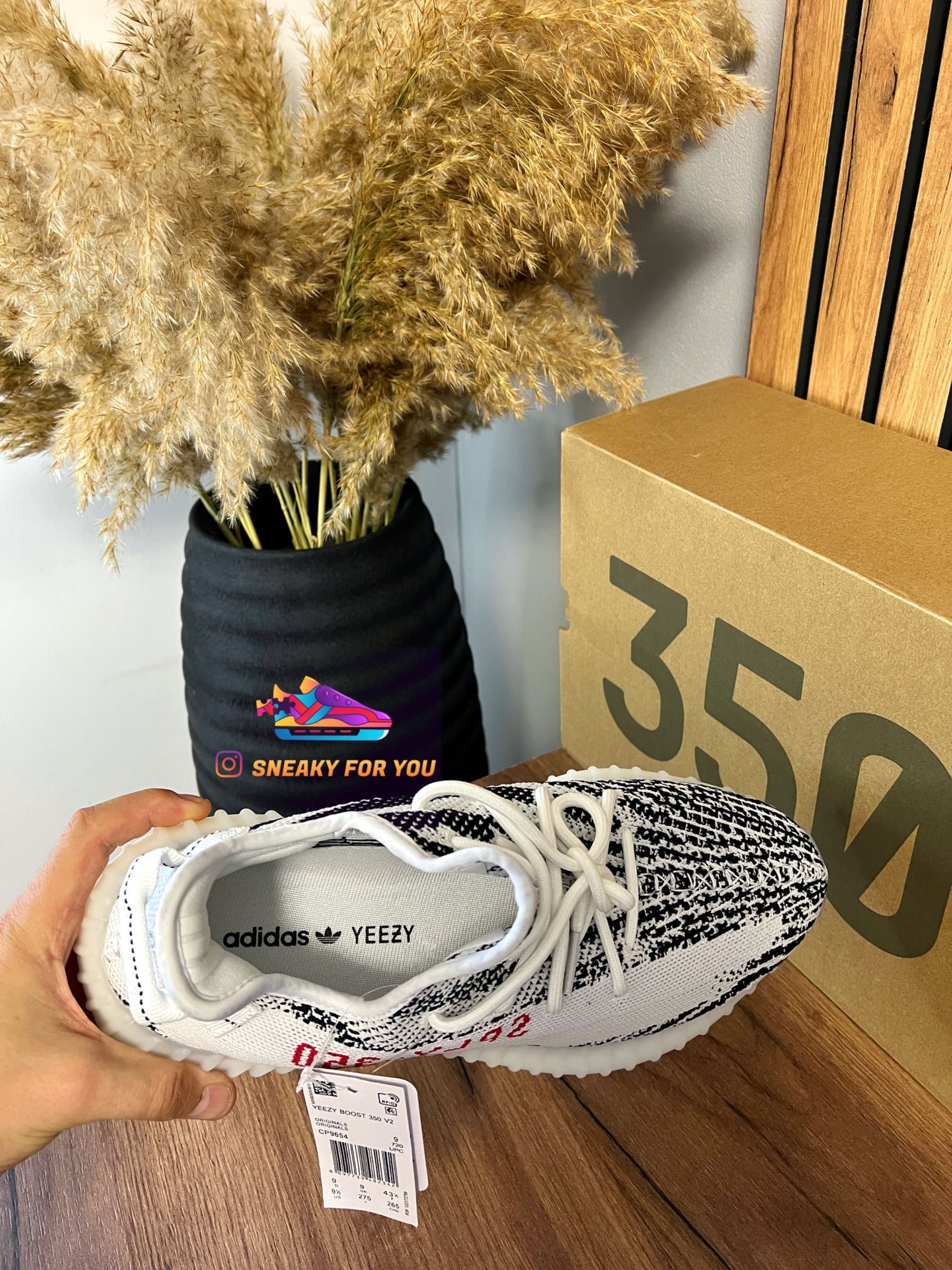 39-46 Yeezy Boost 350 V2 Zebra