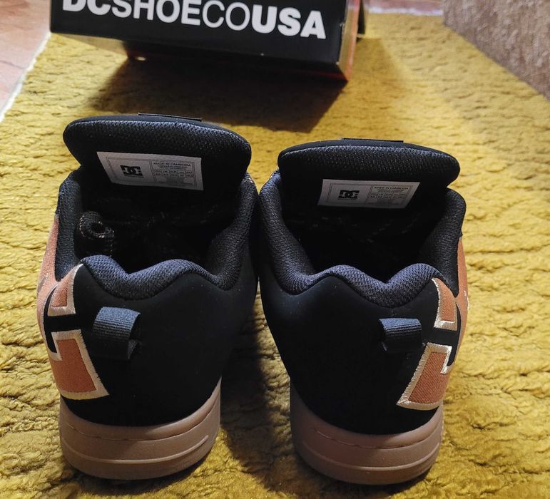 Чисто нови Кецове DC Court Graffik