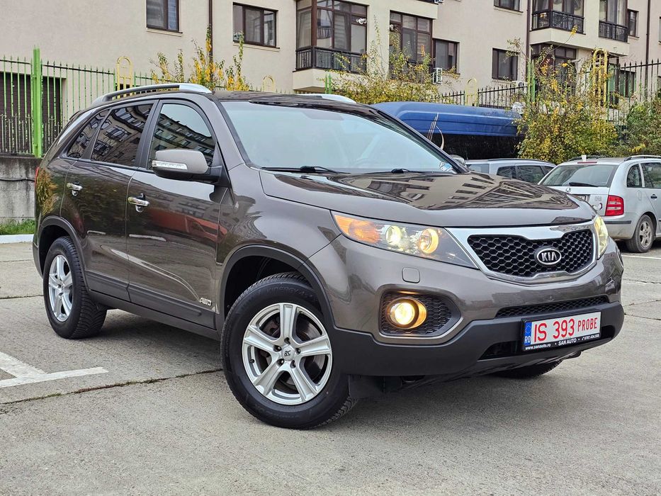 Kia Sorento 7 locuri 4x4 2012 2.2 CRDi 197 CP euro 5 automata
