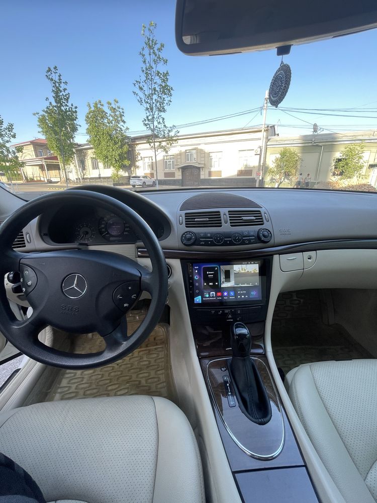 Mercedes-benz W211 e 2 Kompressor e class