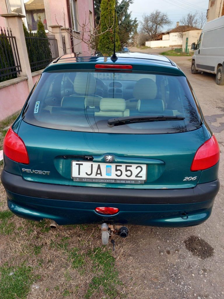 Peugeot 206 ролан гарос, Бензин, 2002 година