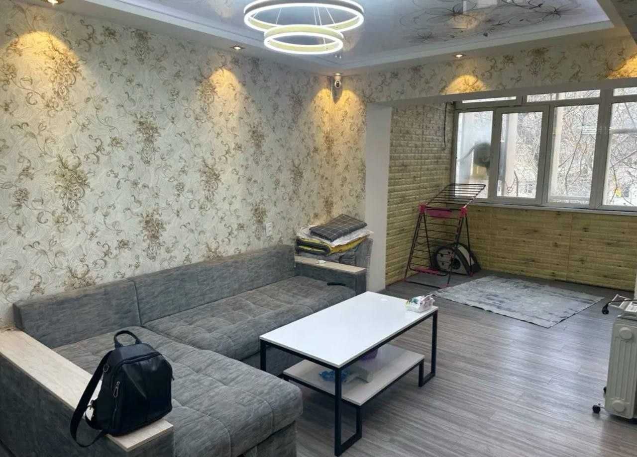Продается квартира 2/3/4 Шота Руставели _ общ.пл 52