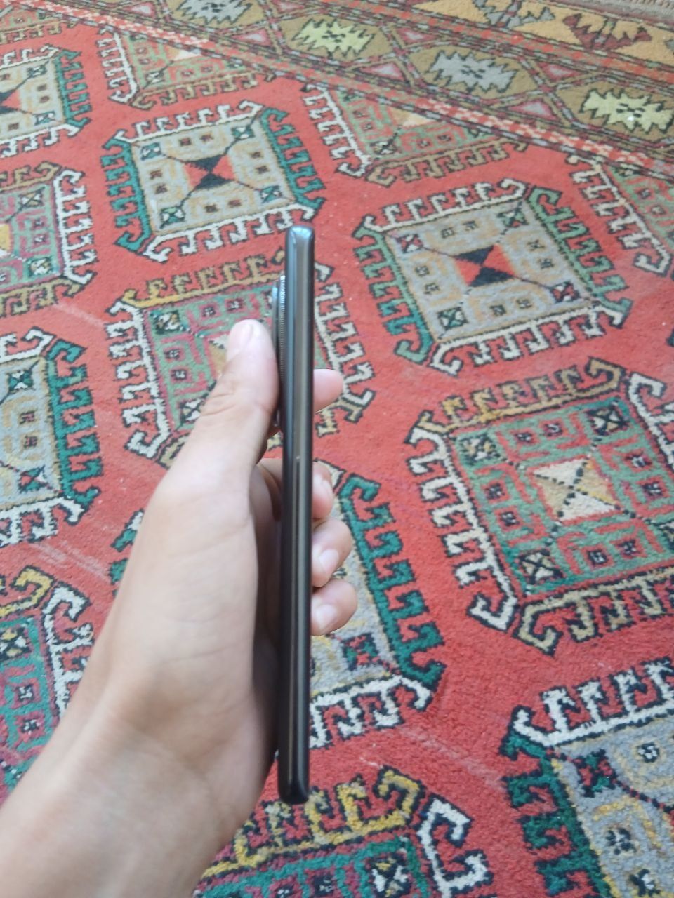 Redmi note 14 pro 5g srochno sotilad