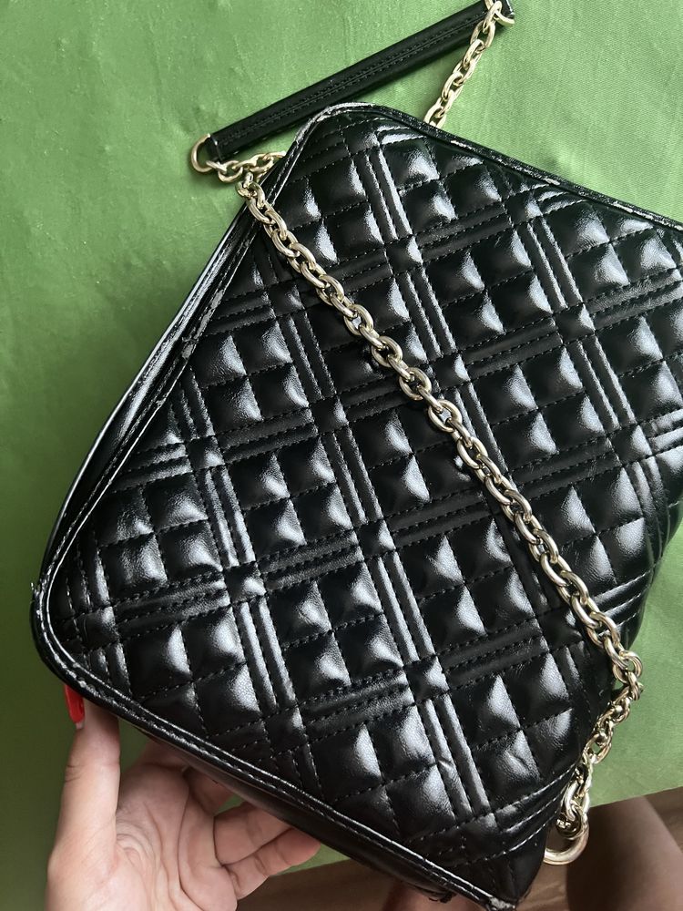 Чанта Love Moschino със забележки