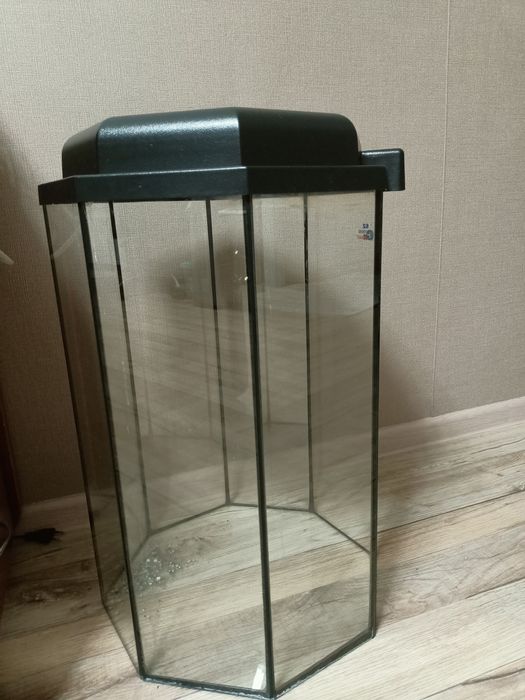 Продам аквариум восьмигранник