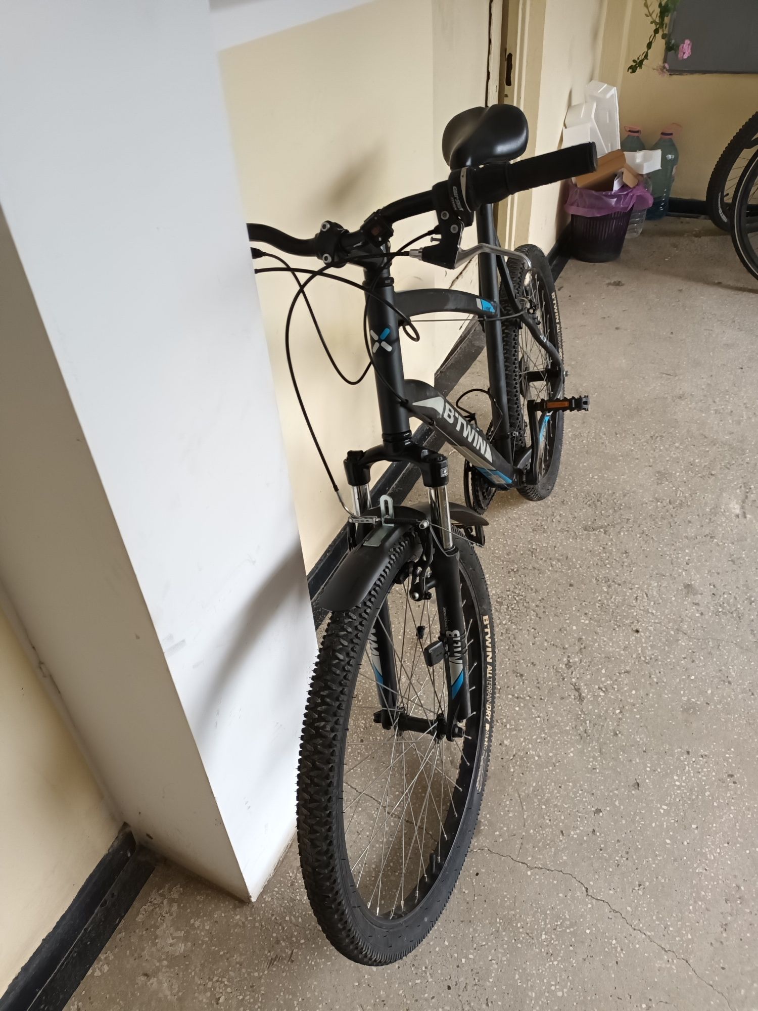 3 biciclete de vânzare 28 26 și 20 inch
