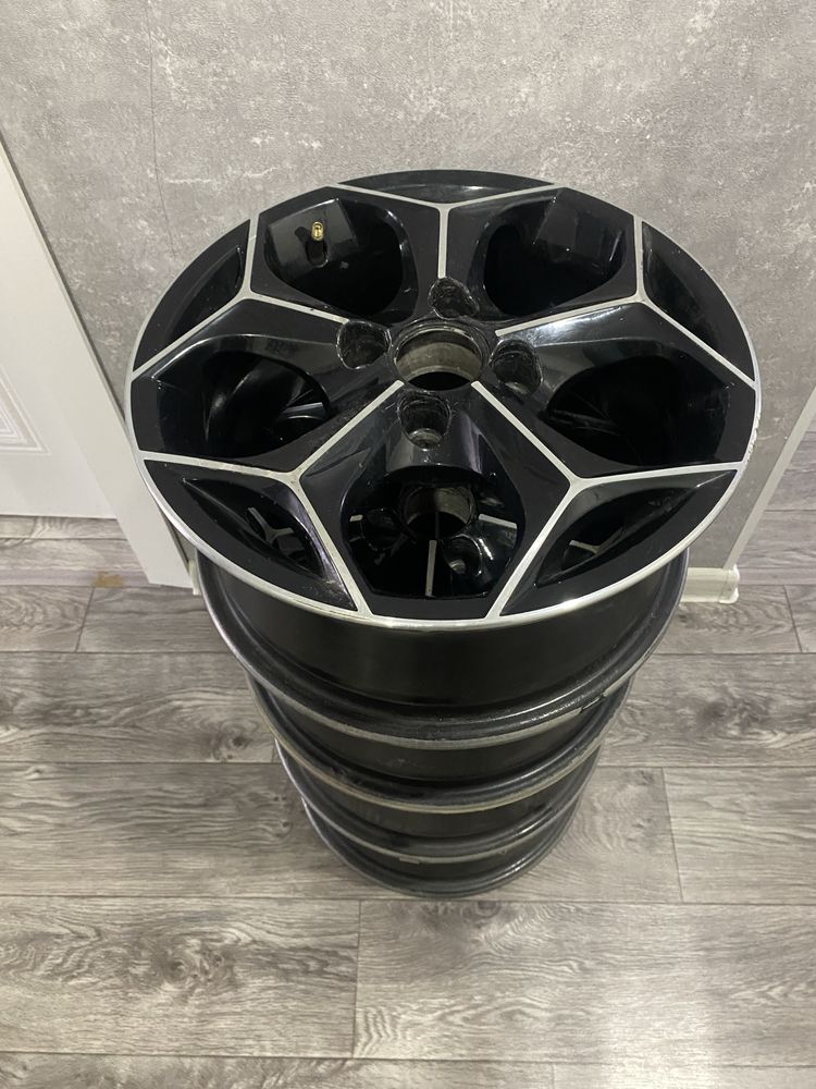Продам диски на R14