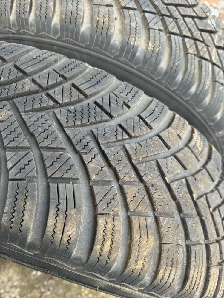Зимни гуми  215 65 16Hankook