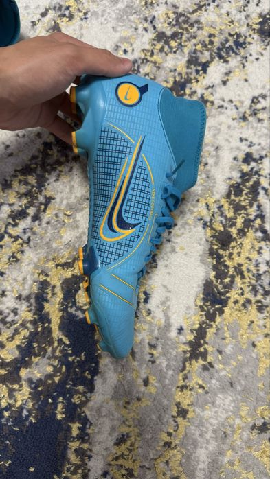 Adidasi de fotbal nike mercurial culoare albastru marimea 42,5