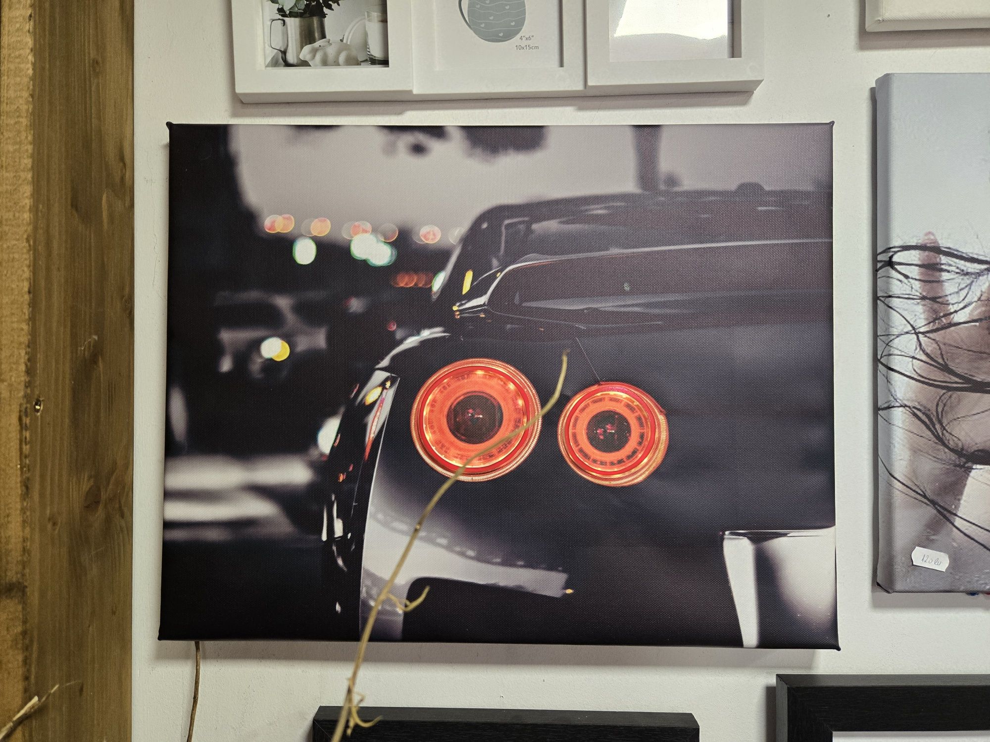 Tablou Canvas cu lumini - stopuri Nissan GTR
