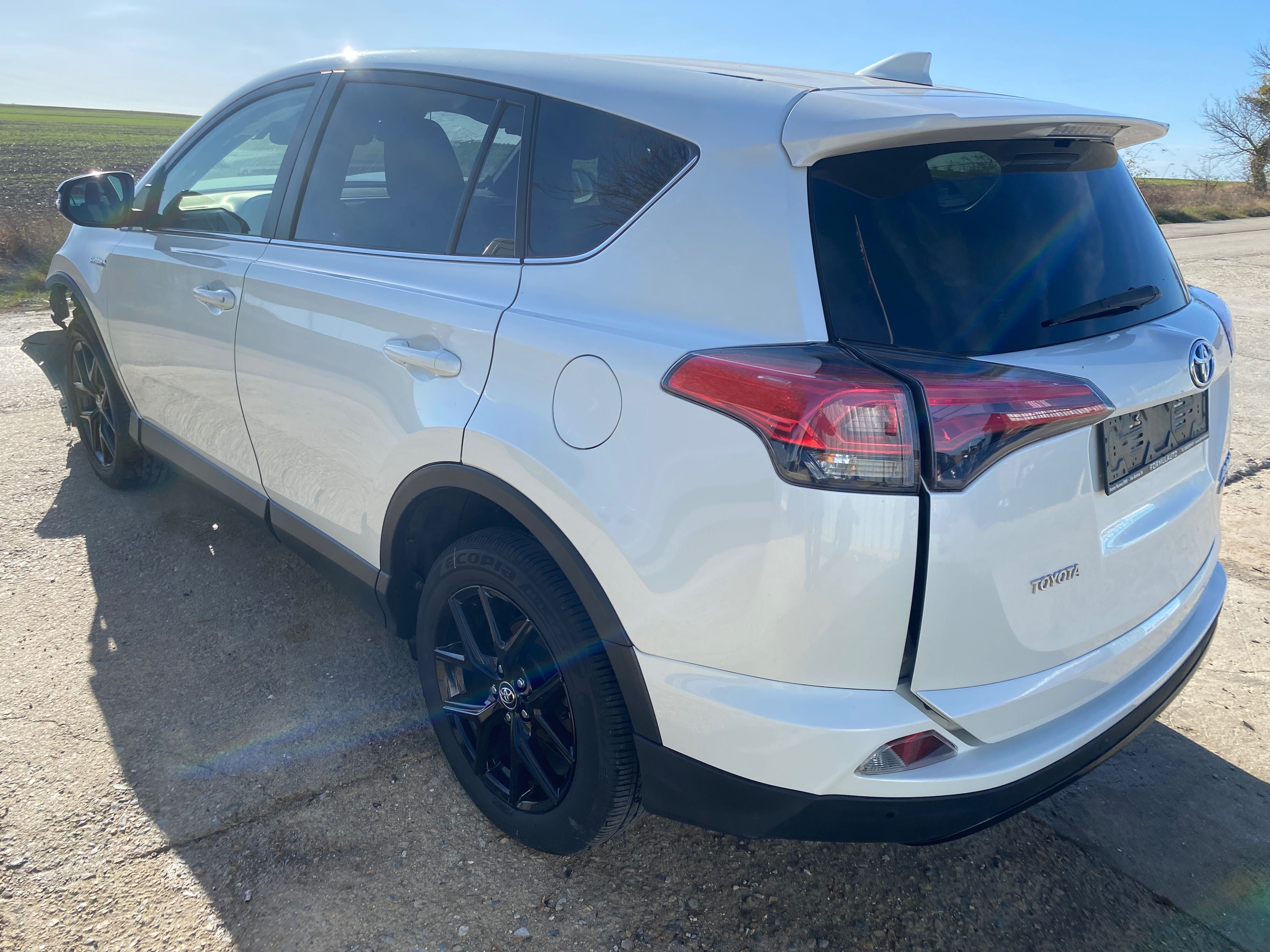 Toyota RAV4 2.5 Hybrid,155кс,двигател 2AR-FXE,2018г,93000к,Тойота Рав4