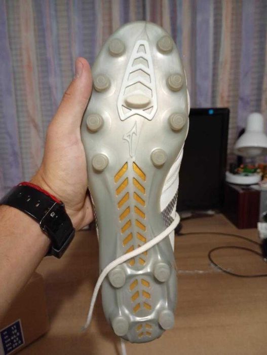 Футболни обувки / бутонки Morelia Neo 3 B Elite