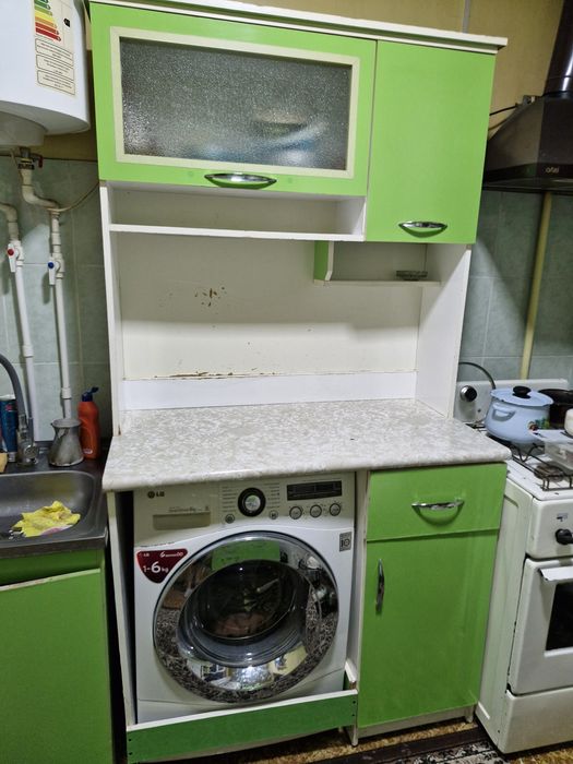 Продается Кухонный шкаф