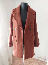 Продам пальто 40-42 размер на весну и осень.  Новое. Цена 9 тыс