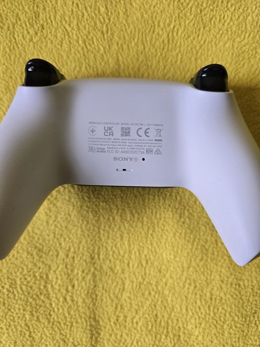 Контролер за PS5
