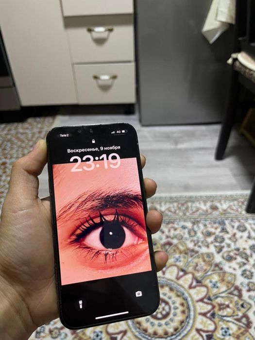 Продам айфон 13про