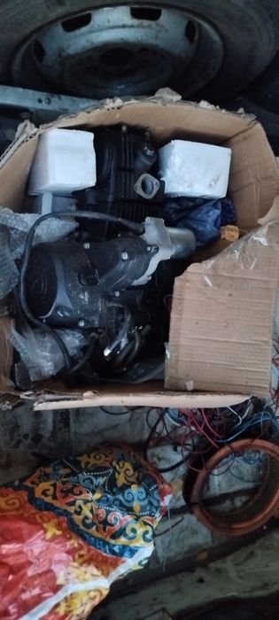 на запчасти,мотор от мопеда альфа