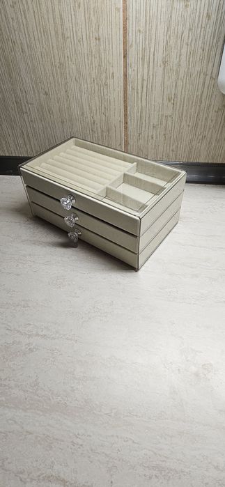Organizator caseta cutie bijuterii aur argint inel cercei brățară