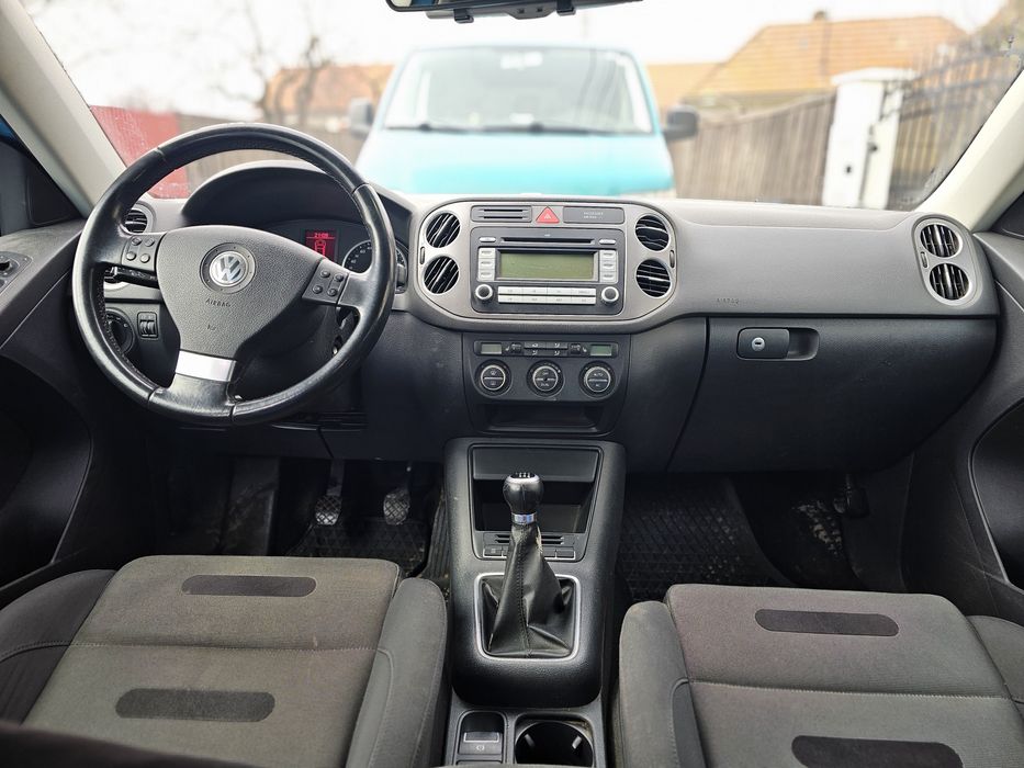 Vw tiguan din 2008