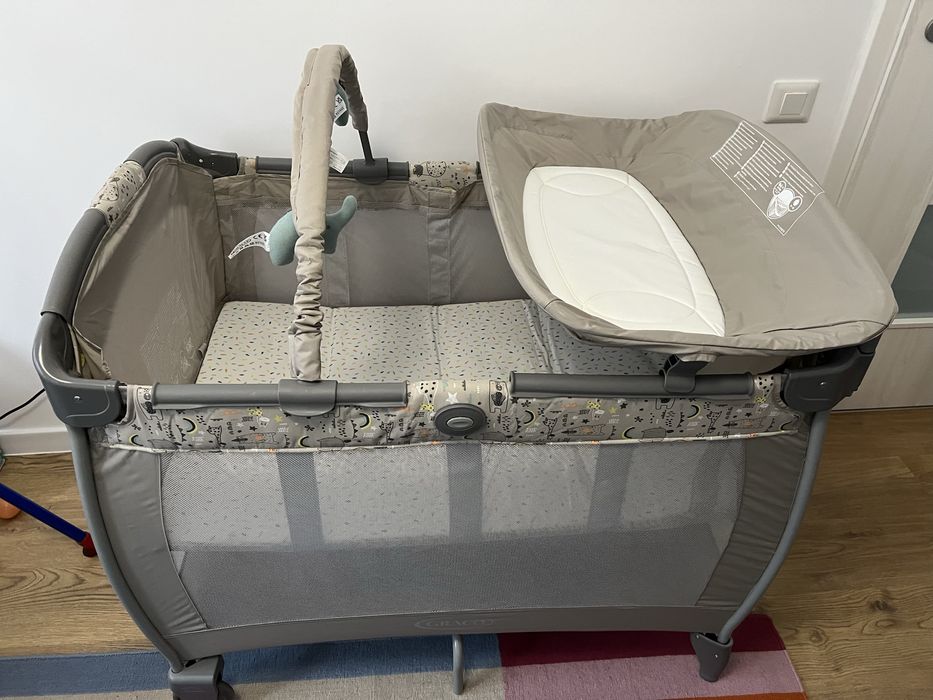 Patut de bebelusi Graco Contour Electra