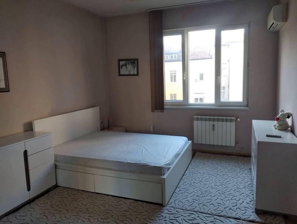 Дава се под наем Двустаен апартамент в София, Център - 95 кв.м за 1000 € - Снимка #6