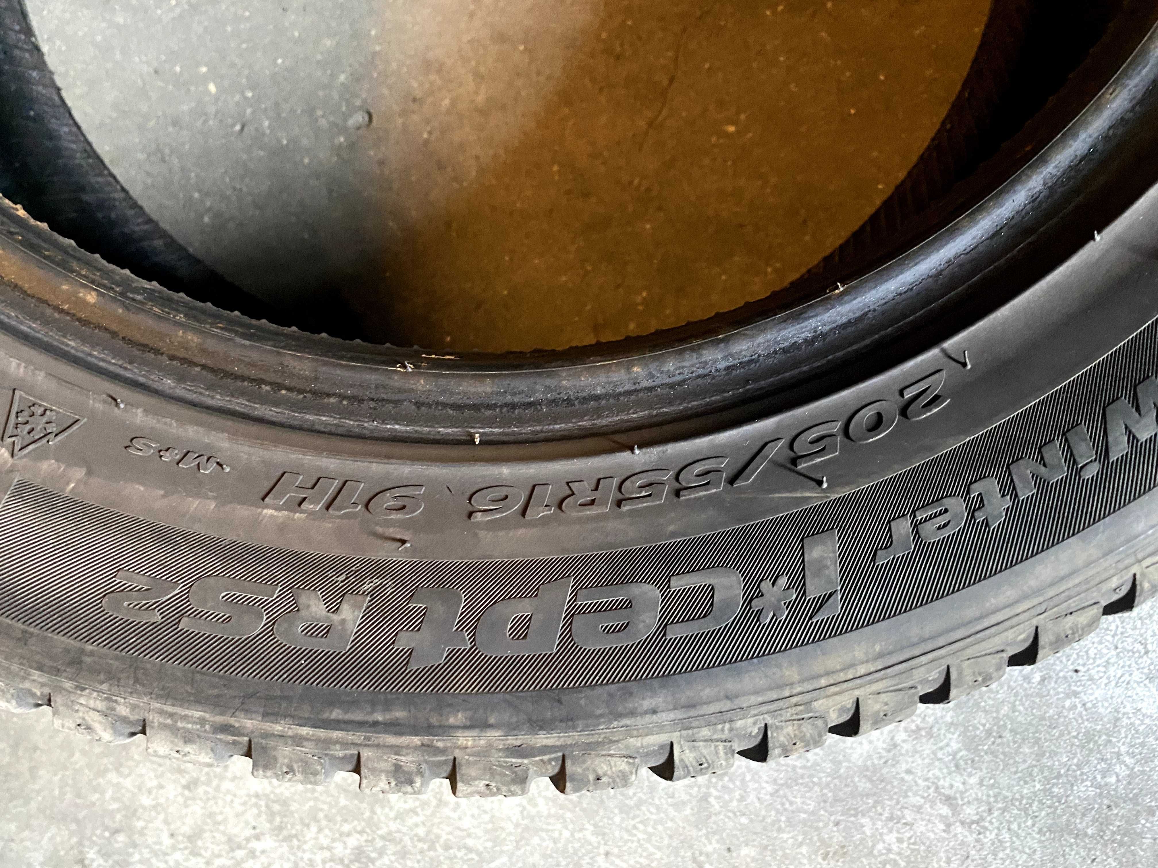 4 anvelope iarna 205/55/16 , Hankook in stare excelenta