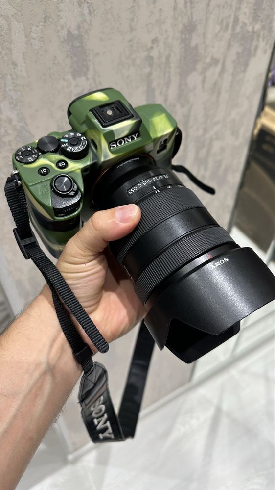 Sony A7R IV body + Sony 24-105mm f/4 G