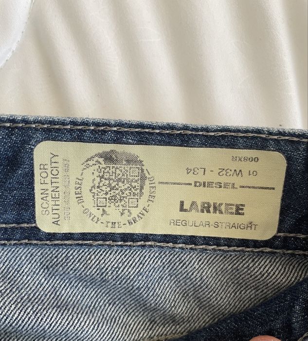 Blugi DIESEL Larkee W32 L34 2 + 1 Gratis
