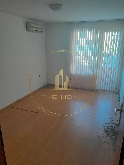 Дава се под наем Двустаен апартамент в Варна, Базар Левски - 120 кв.м за 725 € - Снимка #6