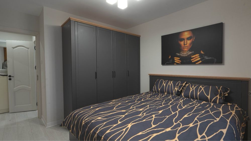 Vand apartament 3 camere in Bacau strada George Bocovia