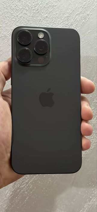 Срочна продам айфон 15 про макс 256гб