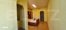 Garsoniera, zona Ostrovului et.4/4