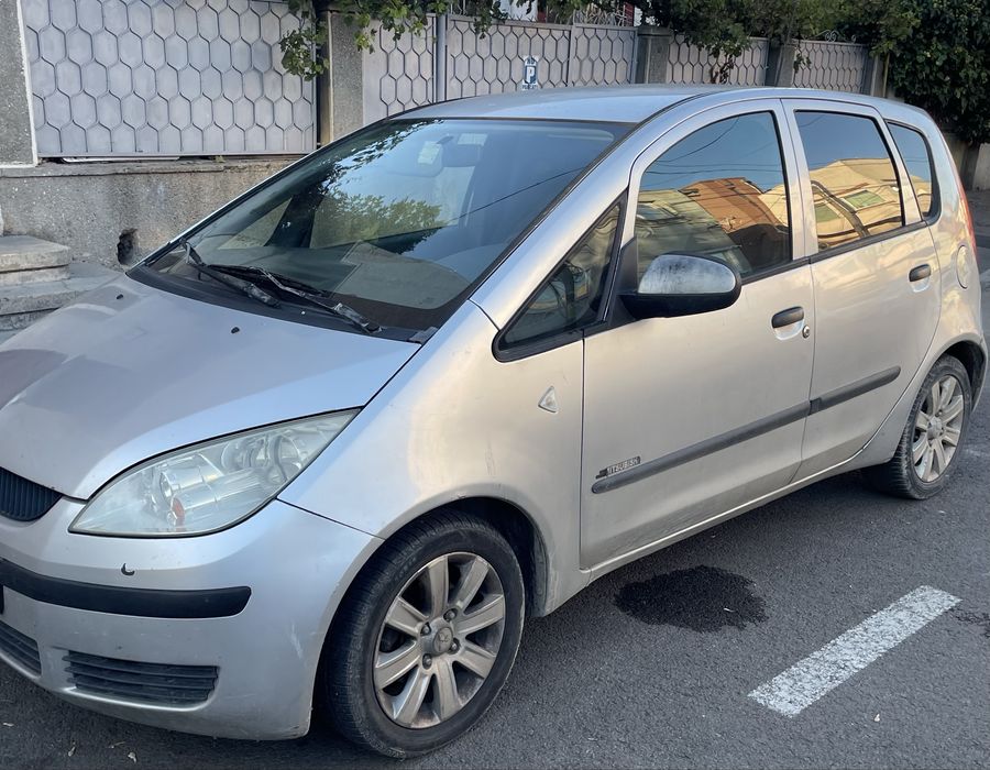 Mitsubishi Colt 1,5 diesel an 2005 inmatriculat