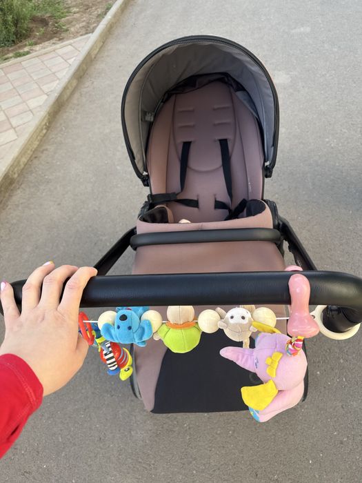 Продаю коляску Anex