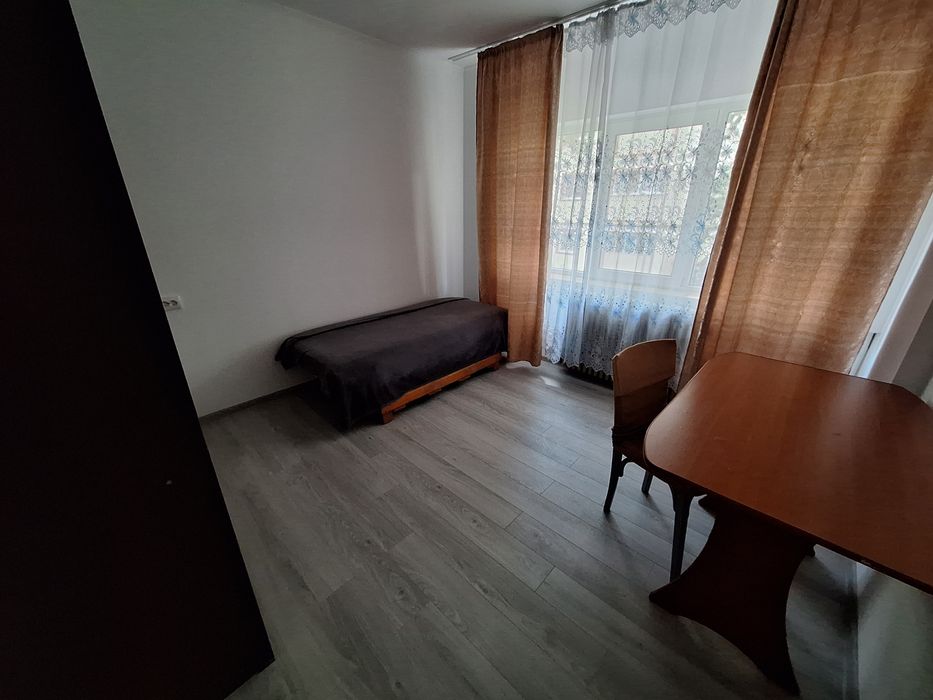 Inchiriez apartament 2 camere Focsani