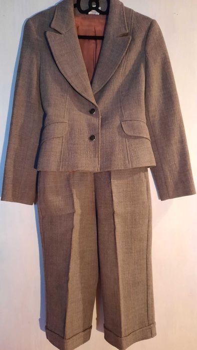 COSTUM SUPERB LANA : sacou & pantaloni 3/4