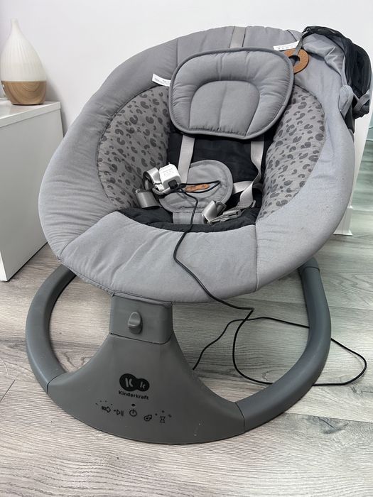 Vand Leagăn electric KinderKraft tip șezlong