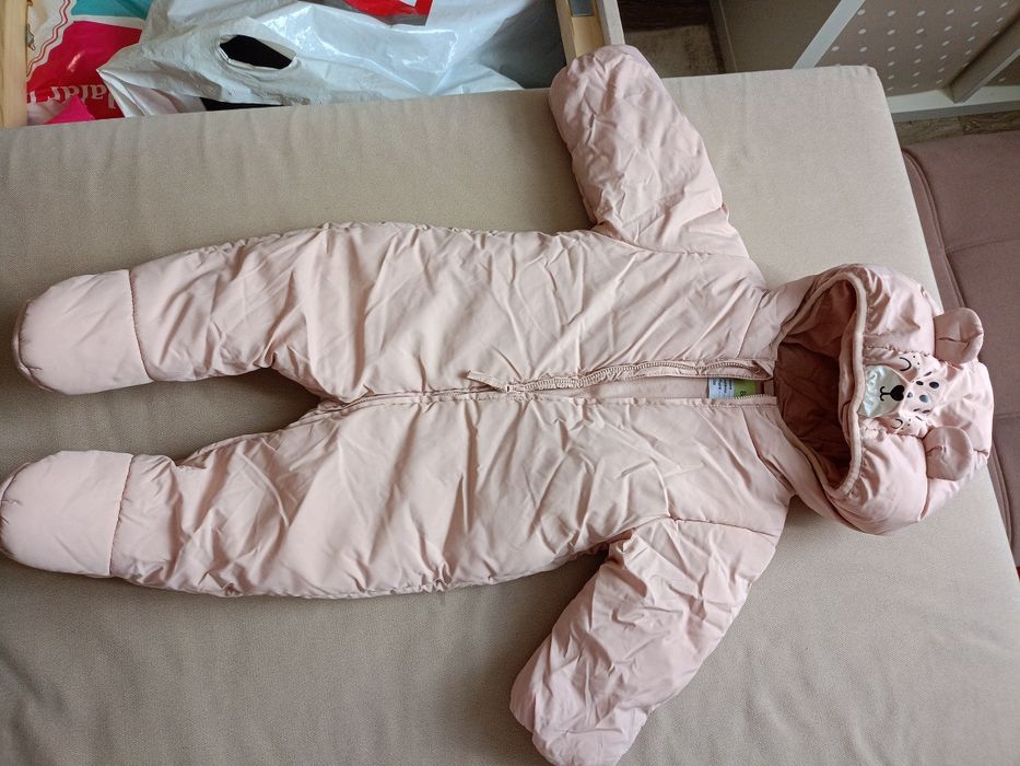 Комбинезон зимний новый 74р