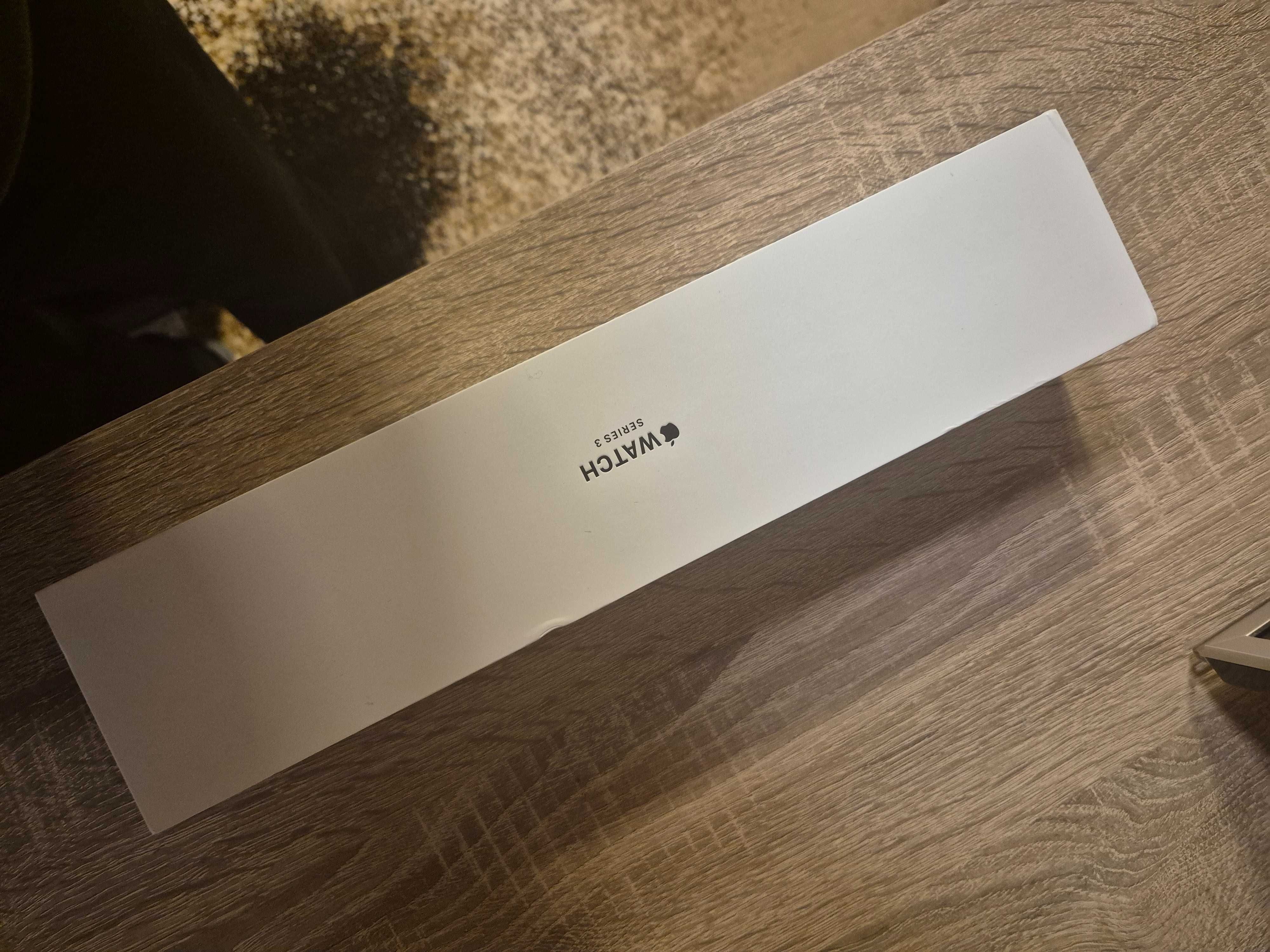 Продавам Apple watch 2 броя