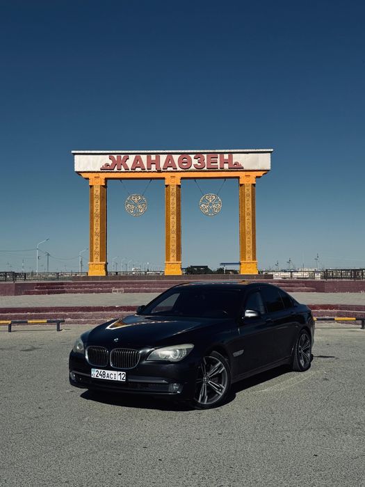 BMW 740 F01 2009год