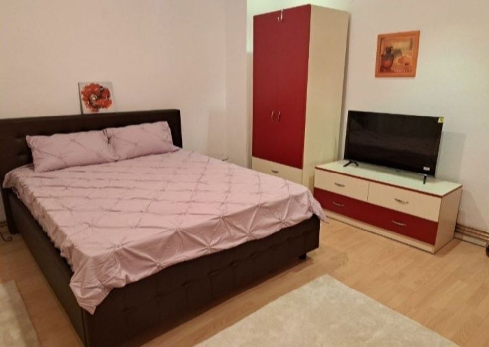 Închiriez apartament in regim hotelier