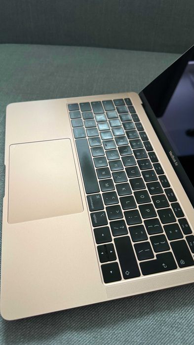 MacBook Air Retina 13″ (2019) – Model A1932, EMC 3184, Rose Gold