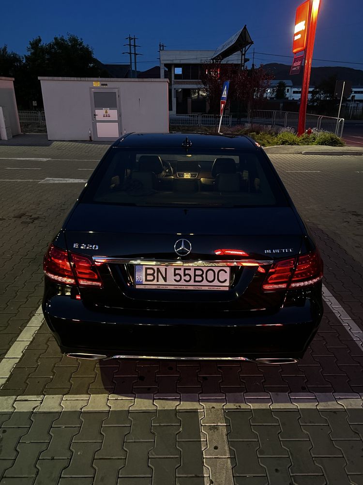 Mercedes E-Class 220