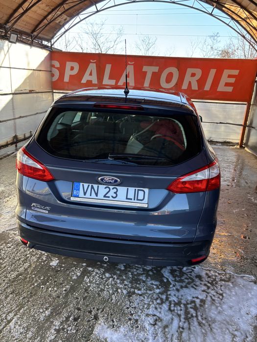 Vand Ford Focus 2011 1.6TDCI Mk3/ Schimb cu duba