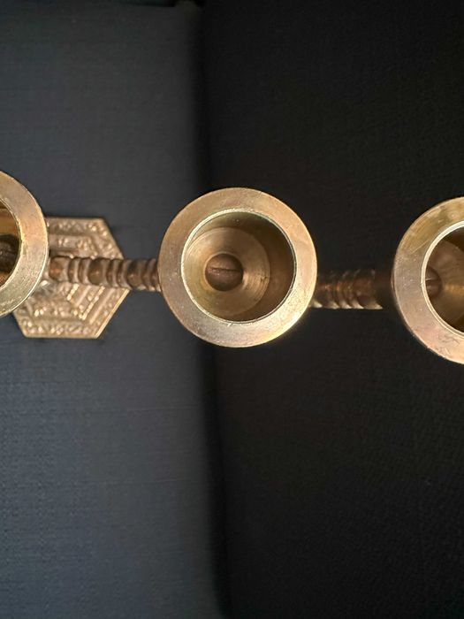 Бронзова менора 35,5 x 33 см.