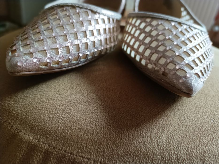 Sandale piele și balerini 37