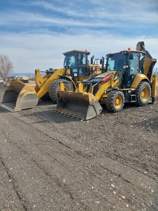 De inchiriat Vola Excavator Buldoexcavator Autobasculante 8x4