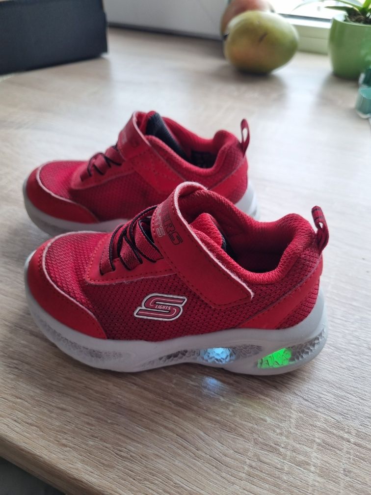 Skechers sneakersi/adidasi ortopedici cu inchidere velcro și lumini LE