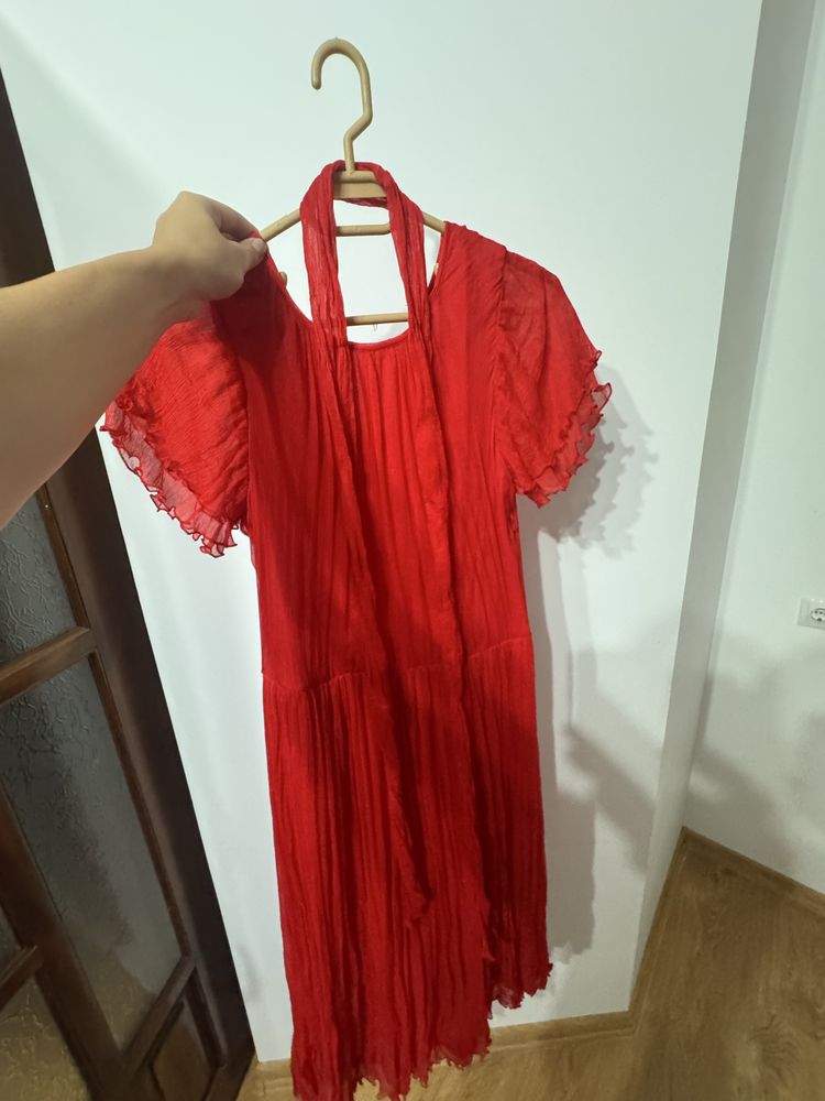 Rochie ocazie matase rosie cu cordon